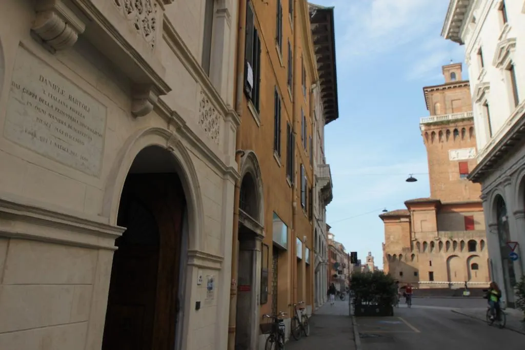 ** Frühstückspension Borgoleoni 18 - Room And Breakfast Ferrara Italien