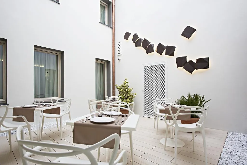 ** Frühstückspension Borgoleoni 18 - Room And Breakfast Ferrara Italien