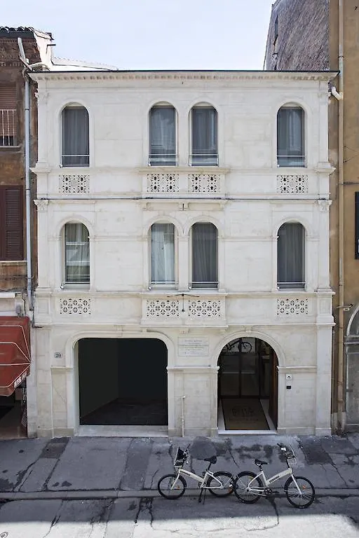 Bed & Breakfast Borgoleoni 18 - Room And Breakfast Ferrara